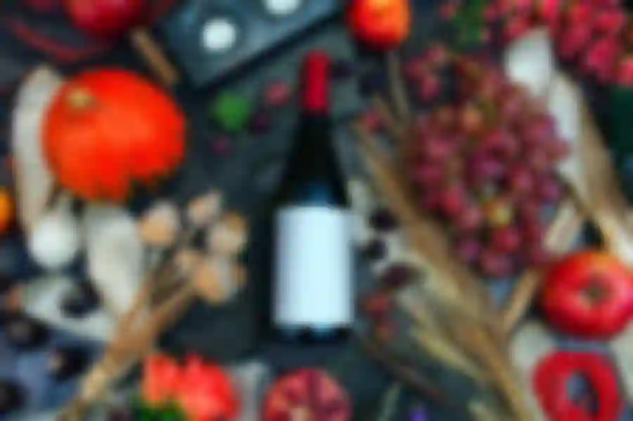 Browin Przepiśnik - Oryginalne przepisy na wina zimowe czyli jakie wino zrobić kiedy nie ma sezonu na owoce?